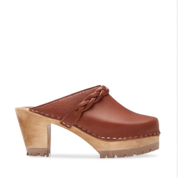 MIA Shoes - MIA Elsa Brown leather Clogs Braided with wood heel 39